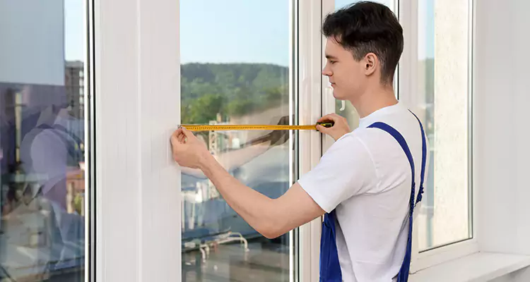 Folding Window Crank Handle Repair in Callaway, FL