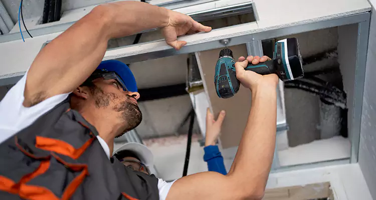 Emergency Overhead Door Repair in Callaway, FL