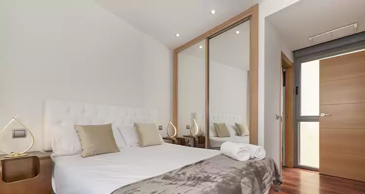 Sliding Wardrobe Door Mirror Replacement in Callaway, FL